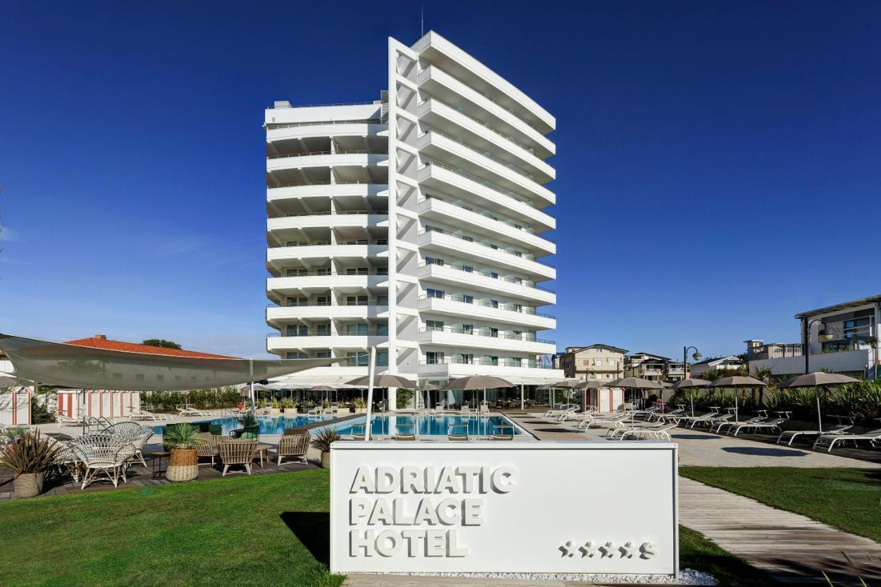 Adriatic Palace Hotel Lido di Jesolo Exterior foto